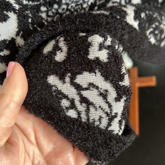 LIZ CLAIBORNE Echo Gray/Black Damask Knit Flare Style Dress, Size Small,GUC. - Picture 6 of 7